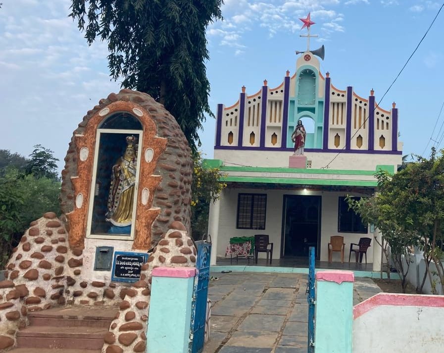 st.-john-paul-ii-church-gundampadu-kurnool-diocese